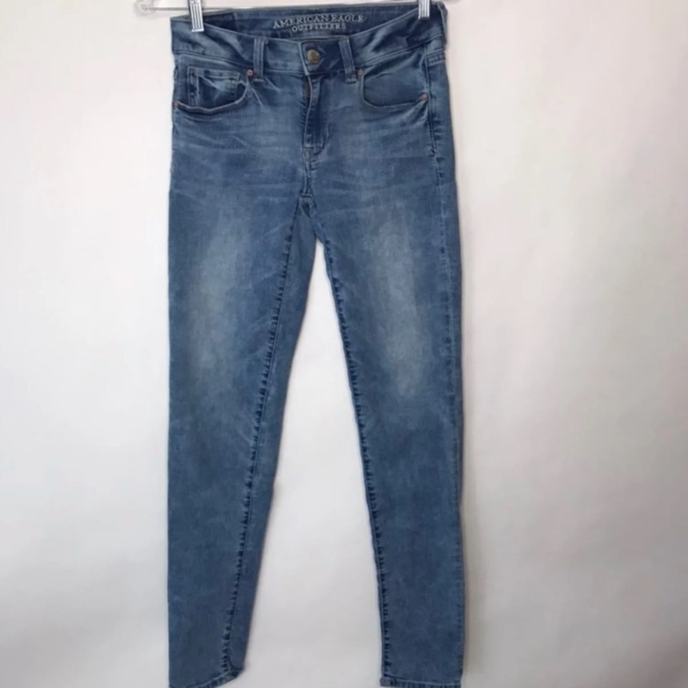 American Eagle Outfitters